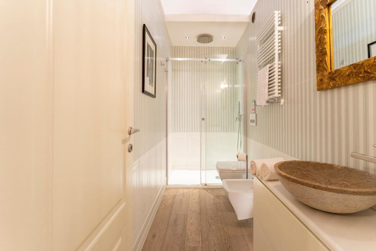 Art Apartment Luxury Sofia Suite Флоренция Екстериор снимка